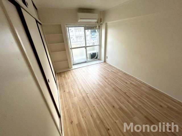 ビレッジハウス伏屋９号棟の居間・リビング