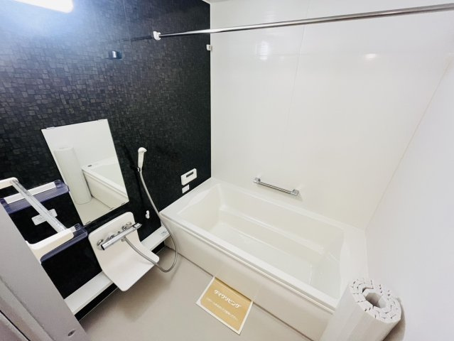 エル　ビエントⅡの浴室