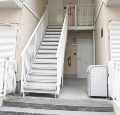 【エントランス】 | フレグランススリーゼ