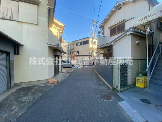 大蓮東2丁目中古戸建の前面道路含む現地写真|前面道路含む現地写真です