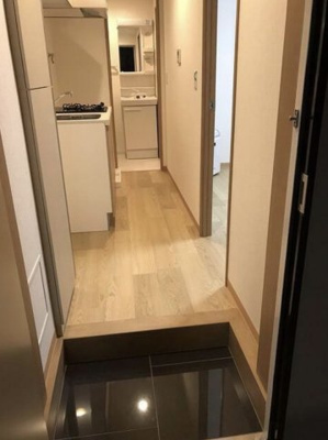 【玄関】 | ソリッド保土ヶ谷壱番館