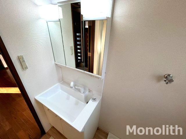 青葉台戸建の洗面所