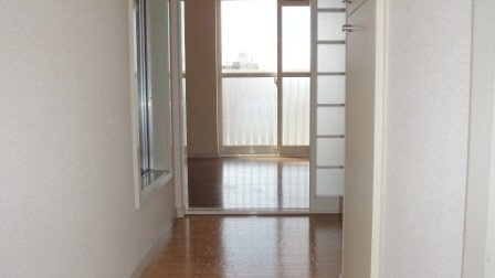 グリーンハイツの玄関|玄関から室内を撮りました