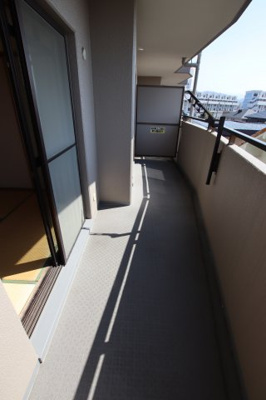 【バルコニー】 | ライオンズマンション千代田柳風台