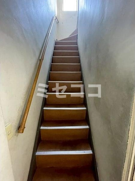 天六貸店舗の内装