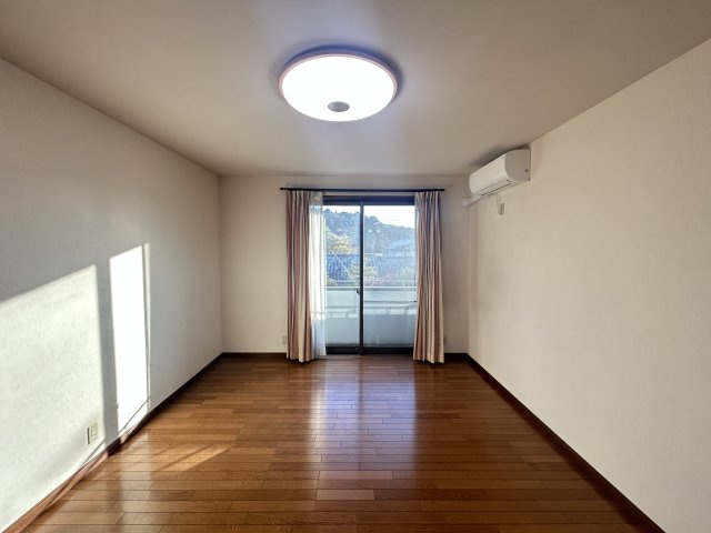 【洋室】の画像