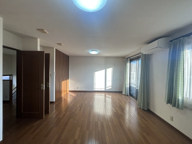 【洋室】の画像