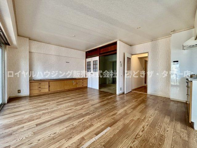 角部屋につき、陽当り良好。