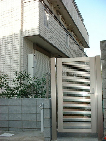 グレイシスのエントランス|★耐震・耐火に優れた旭化成ヘーベルメゾン★