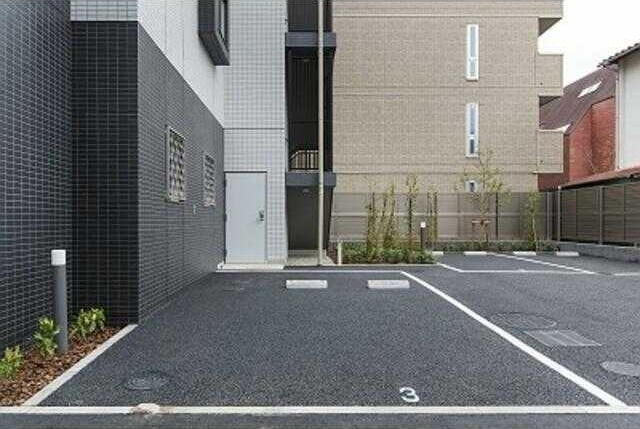 ガーラ・アヴェニュー調布(ガーラアヴェニューチョウフ)の駐車場