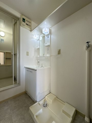 【洗面所】 | メゾン・ド・ビジューA