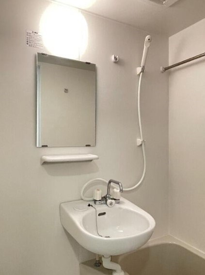 バーミープレイス鷺ノ宮の洗面所