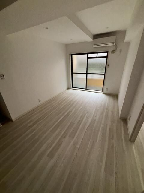 メゾン・ドゥ・メジロの居間・リビング