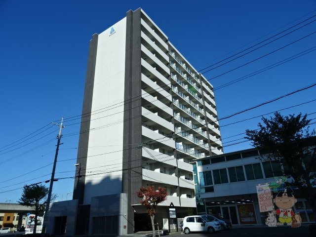 アルファレガロ西古松の外観