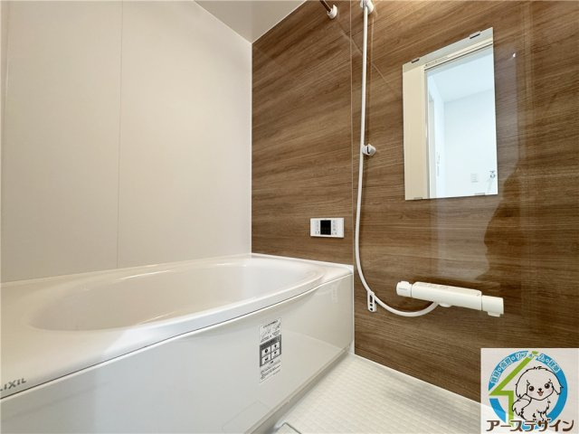 ルナ大久保駅前の浴室