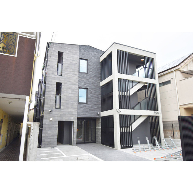 VINA山科WESTの外観