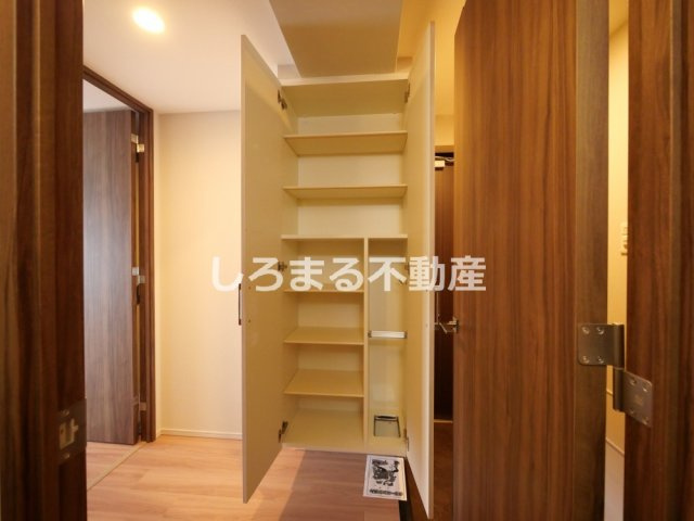 ライフフィールドなにわ本町RUELLEの収納