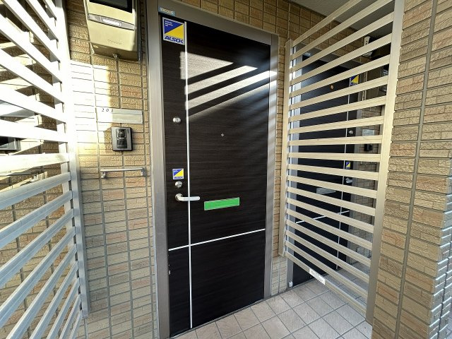 セジュールⅡのエントランス