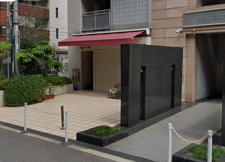 大阪市中央区船越町１丁目の店舗一部