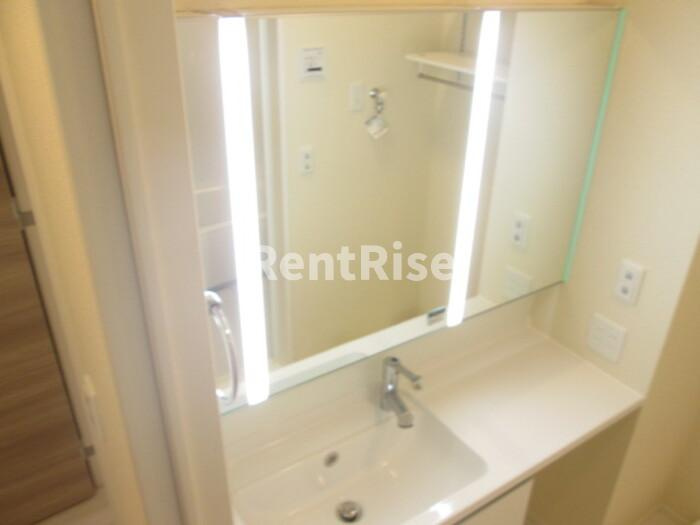 FORTUNEⅡ（ﾌｫｰﾁｭﾝ ﾂｰ）の洗面所|洗面