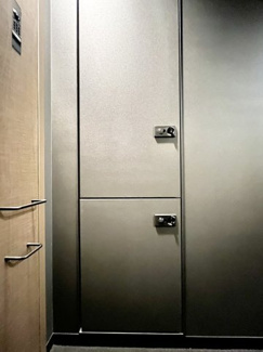 【設備】 | ザ・パークハウス大阪梅田タワー | 【専用宅配ボックス】住戸専用の宅配ボックスが4ヶ所あり、荷物の受け取りがしやすい◎
	