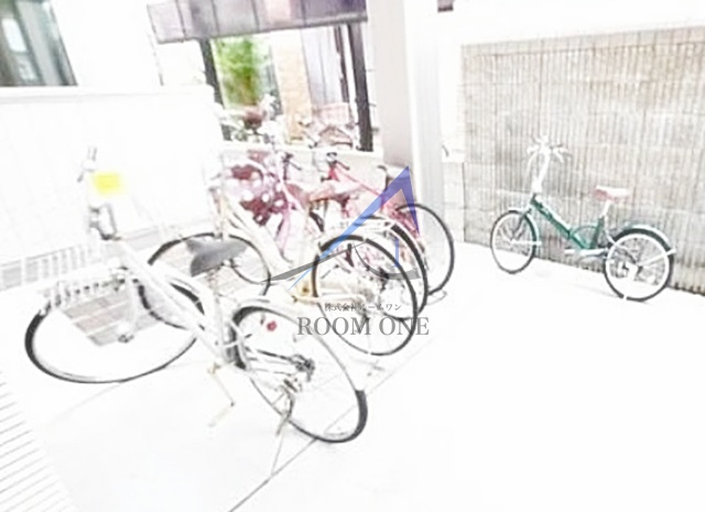 パルテール蒔田のその他共用部分|駐輪スペースです。