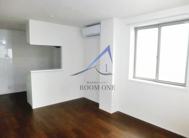 パルテール蒔田の居間・リビング|洋室のお部屋です。