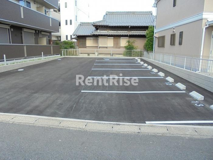 エーデルハイムクロダⅡの駐車場|駐車場