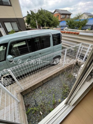 【バルコニー】 | メゾハイネス | 同建物内別部屋の写真です。