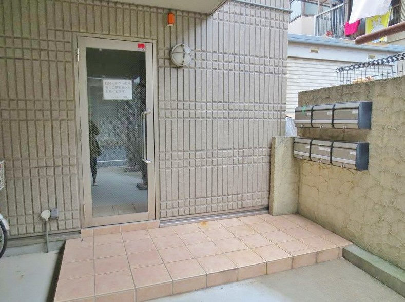 フルール・Fのエントランス