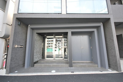 【エントランス】 | OMNIA横濱阪東橋