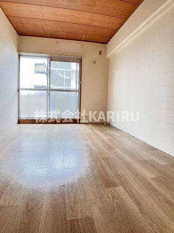 リーフ・ザ・カピタンの居間・リビング