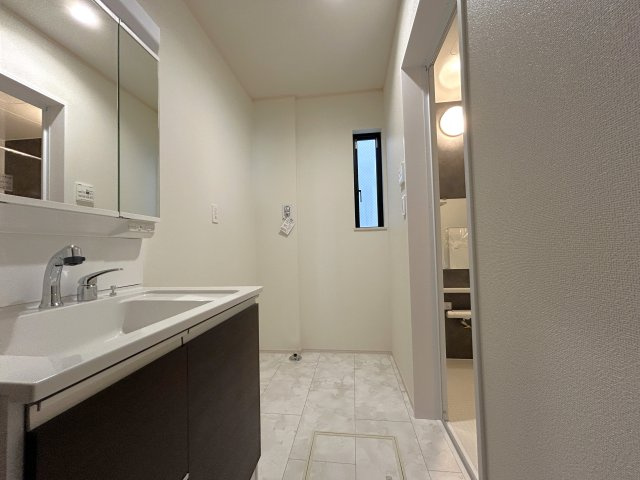 足立区舎人の邸宅