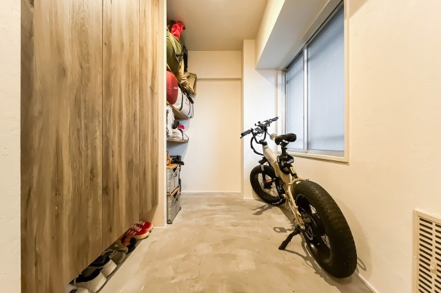 エコロジー落合レジデンスⅠの玄関