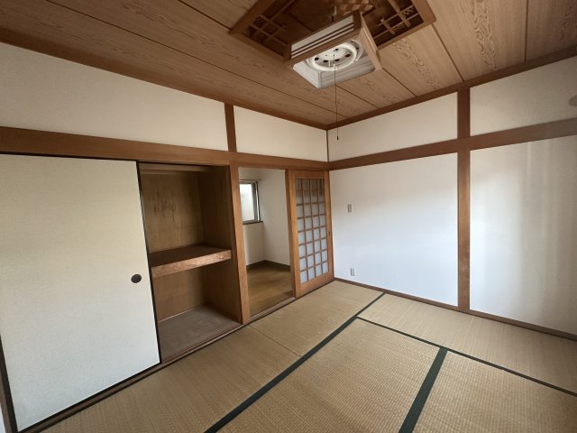 高石市千代田１丁目8-17の和室