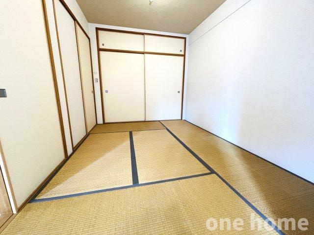アッド・パー・プレイスの和室|◆約6.0帖和室です！和室は一部屋あれば来客用やお子様のお昼寝場所に重宝します！
◆【onehome専任物件】売主様→当社→お客様の関係でご内覧～商談までスムーズです!!