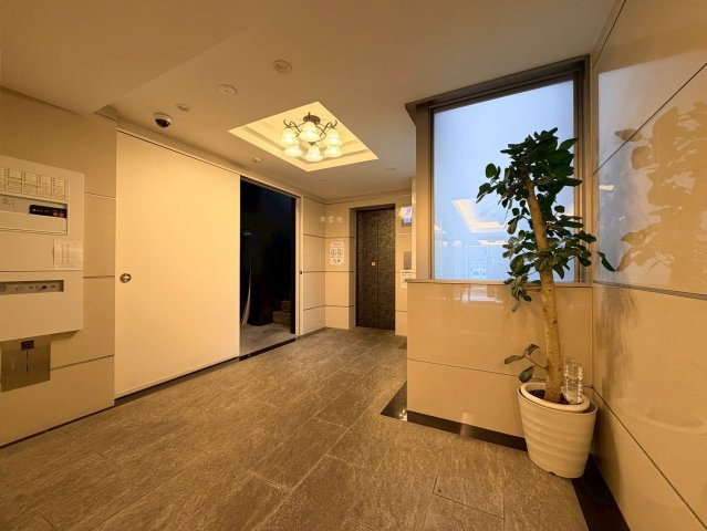AREX丸の内IIのロビー