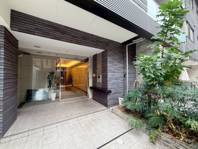 AREX丸の内IIのエントランス