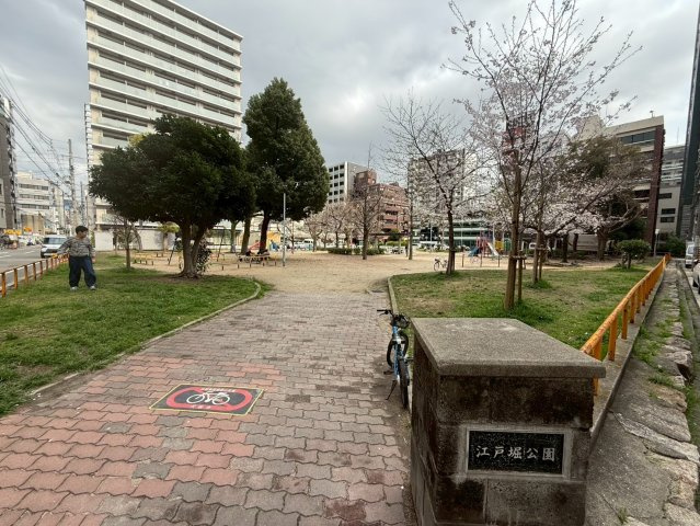 Metrosa京町堀の庭