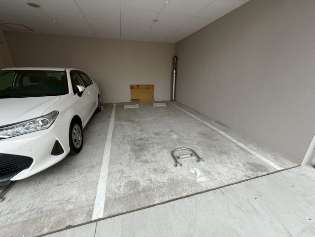 Metrosa京町堀の駐車場