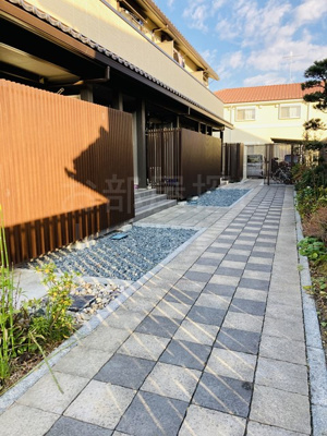 【エントランス】 | 楓