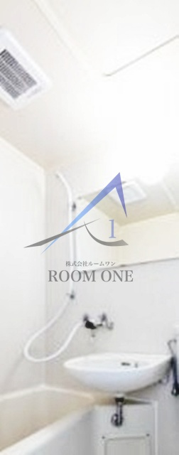 ルームズ北沢の洗面所|洗面台です。