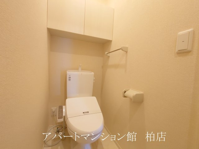 フリージアⅡのトイレ|同施工会社、同型タイプです