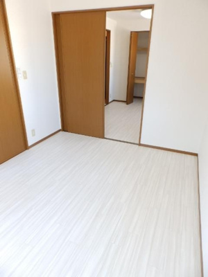 【洋室】 | ソシア寿正