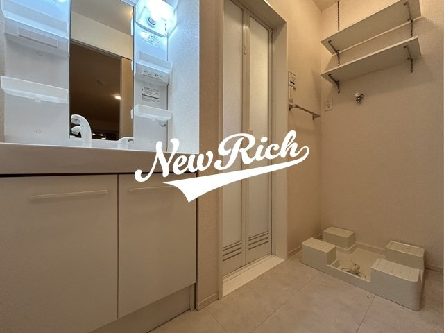 前橋市箱田町のアパートの独立洗面台