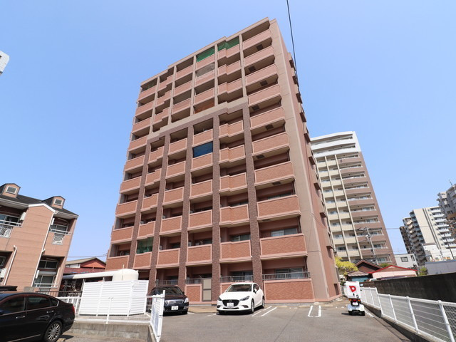 セレーノ姪浜の外観