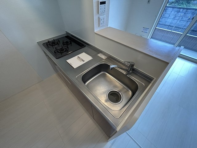 前橋市龍蔵寺町のアパートのキッチン