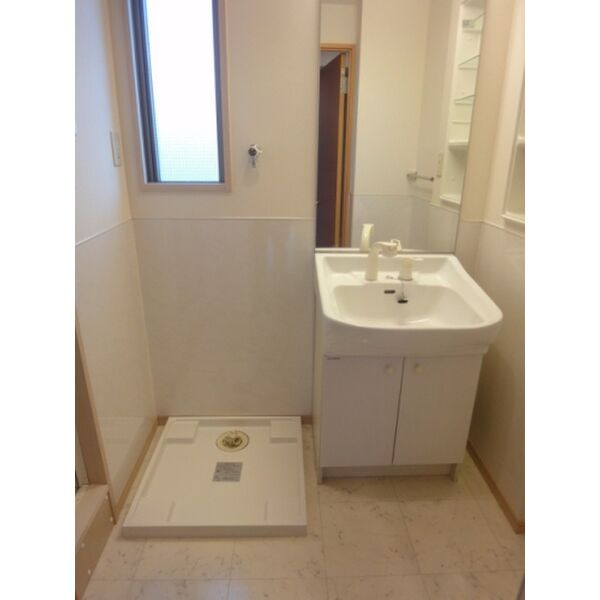 リバーランド姪浜の洗面所