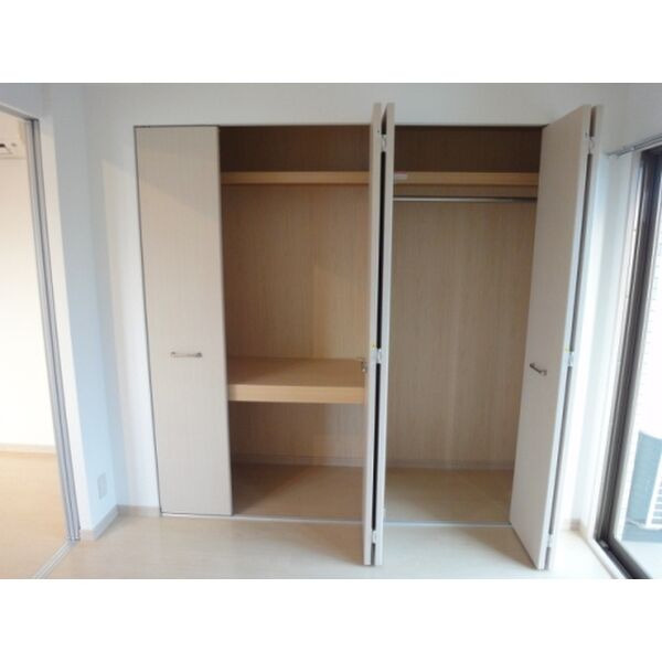 リバーランド姪浜の収納