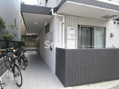 【エントランス】 | アダット新中野